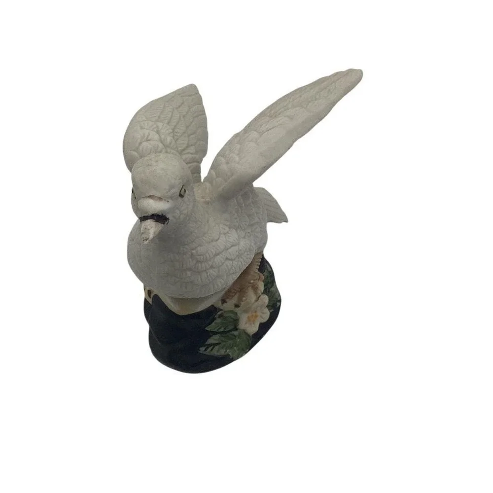 Vintage Porcelain‎ White Dove Figurine with Floral Base